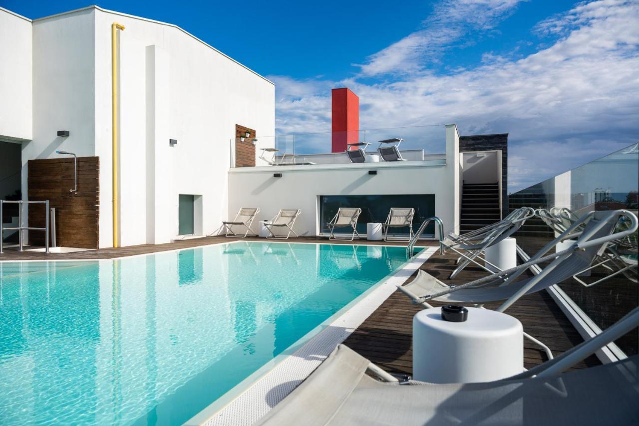 Dan Hotel ريتشوني المظهر الخارجي الصورة
